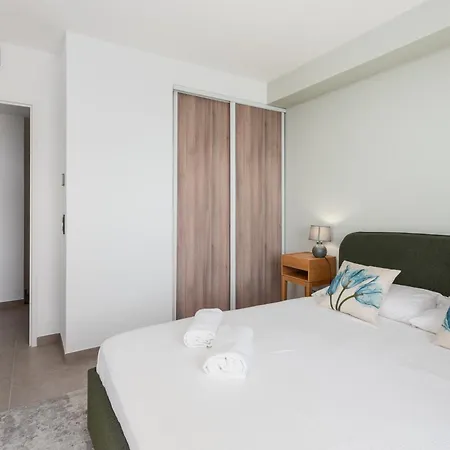 Luxueux - Parking Prive - Piscine - Cc Apartment *