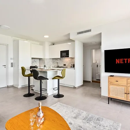 Luxueux - Parking Prive - Piscine - Cc Apartment Beausoleil