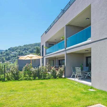 Apartment Luxueux - Parking Prive - Piscine - Cc